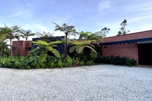 WhatsApp Image 2023-10-01 at 08.40.31