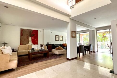 WhatsApp Image 2023-11-11 at 11.50.51