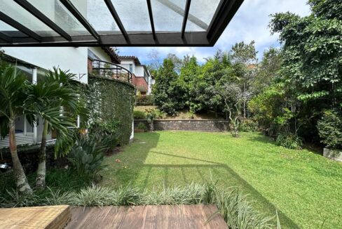 WhatsApp Image 2023-11-13 at 07.02.25