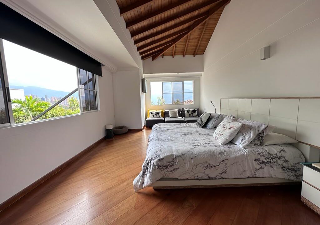 WhatsApp Image 2023-11-13 at 07.03.27