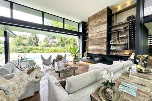 WhatsApp Image 2023-10-31 at 12.42.28