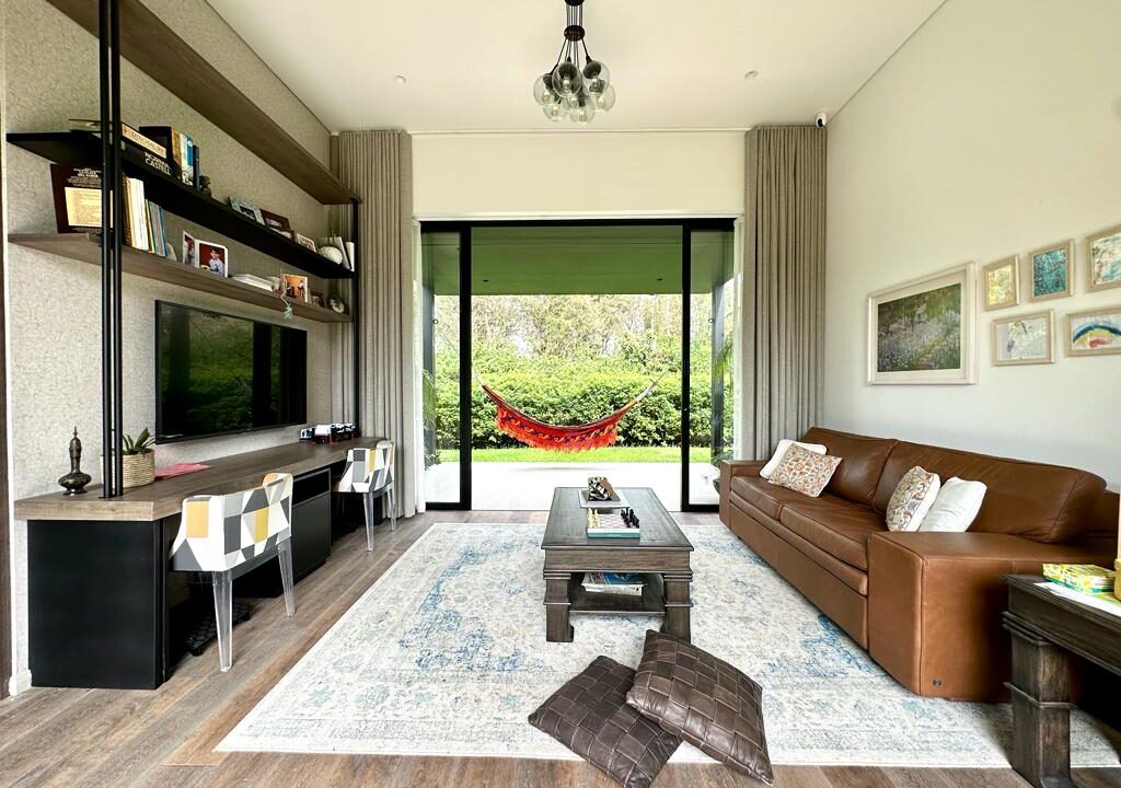 WhatsApp Image 2023-10-31 at 12.43.42