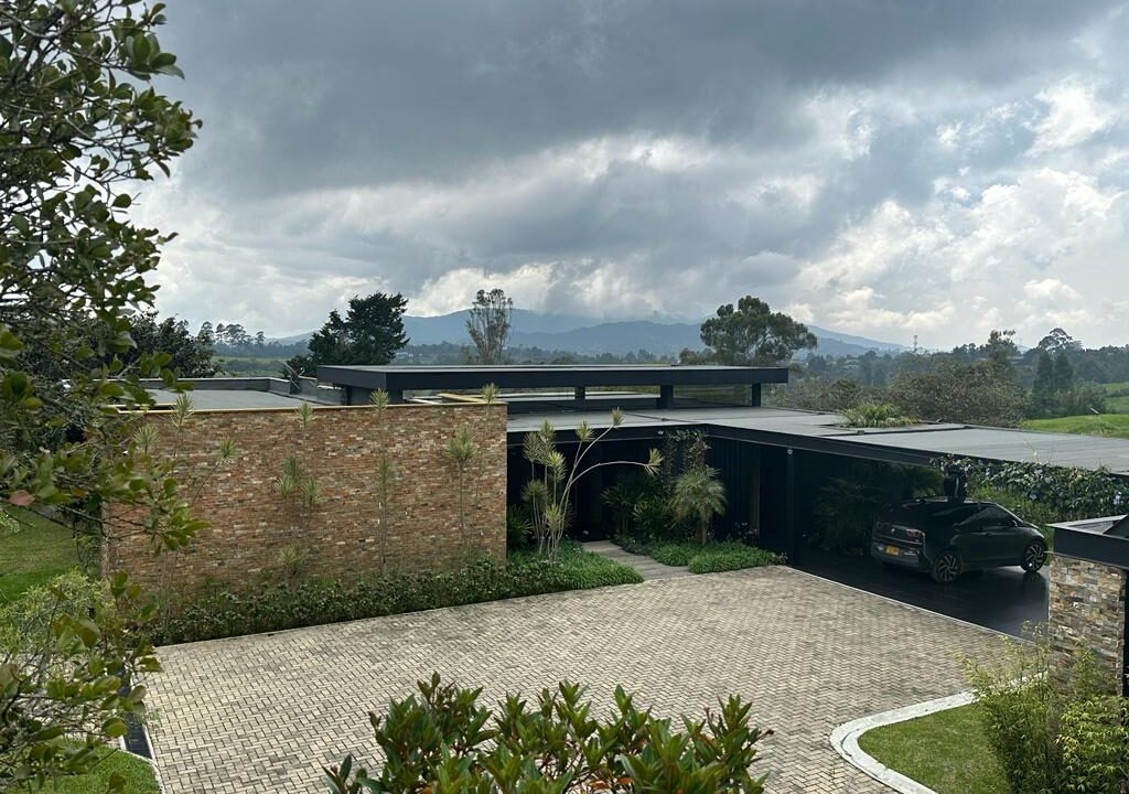 WhatsApp Image 2023-11-21 at 15.21.09