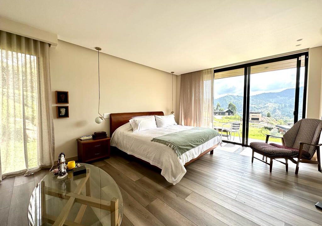 WhatsApp Image 2023-12-04 at 14.11.18