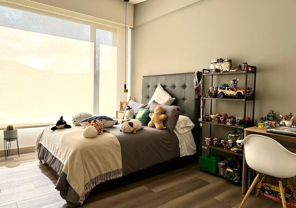 WhatsApp Image 2023-12-04 at 14.11.46