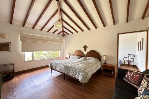 WhatsApp Image 2024-09-25 at 11.25.30 (9)