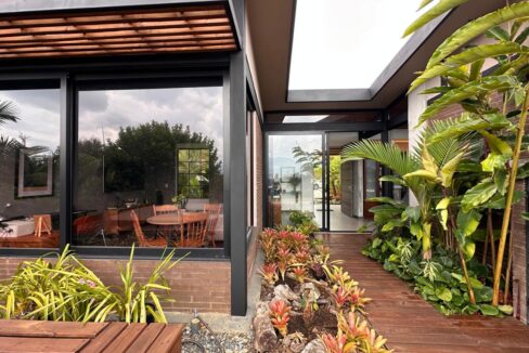 WhatsApp Image 2024-09-25 at 12.18.10 (12)