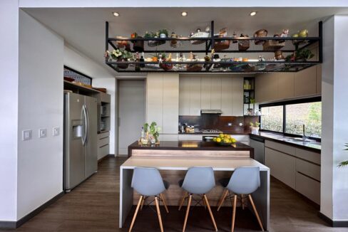 WhatsApp Image 2024-09-25 at 12.18.10 (9)