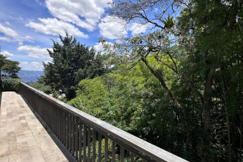 WhatsApp Image 2024-09-25 at 13.04.09 (2)