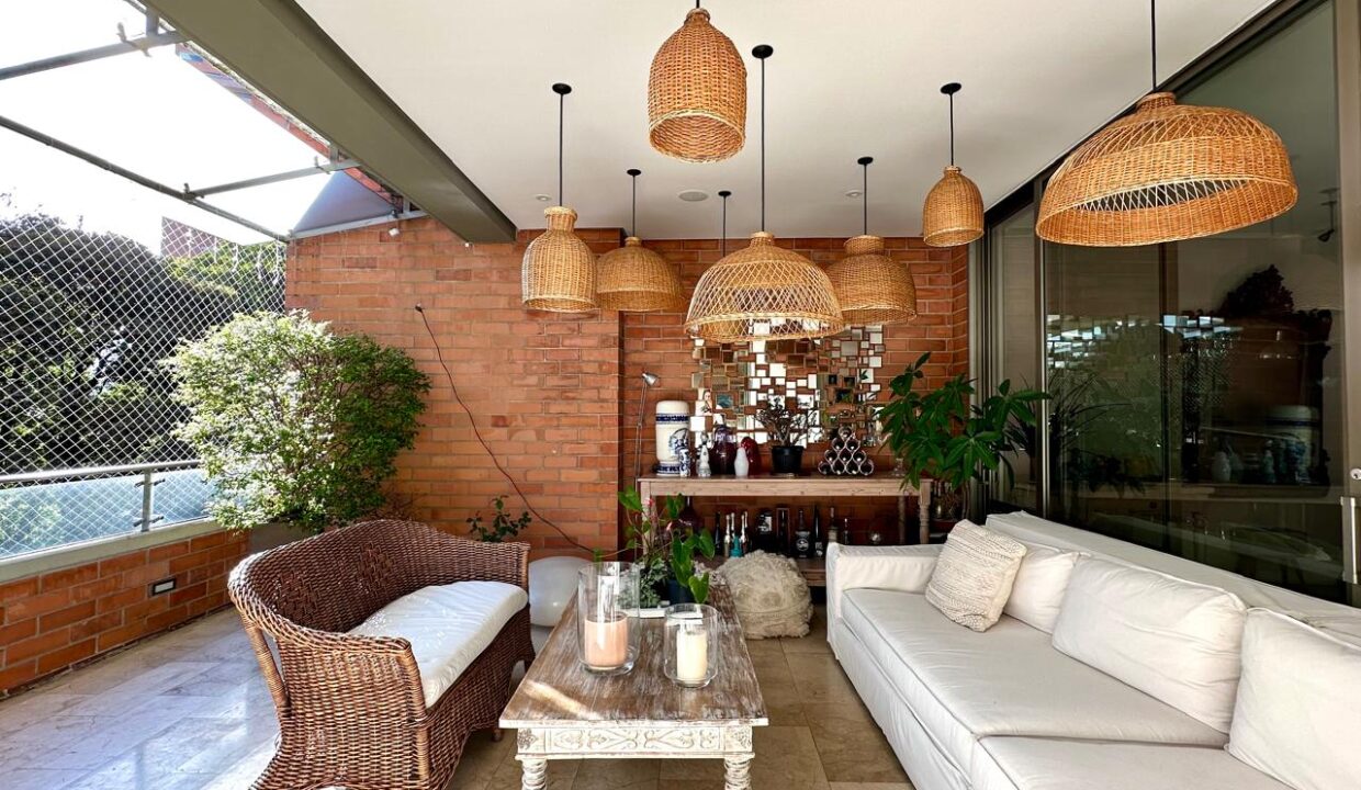 WhatsApp Image 2024-09-26 at 11.05.40 (1)