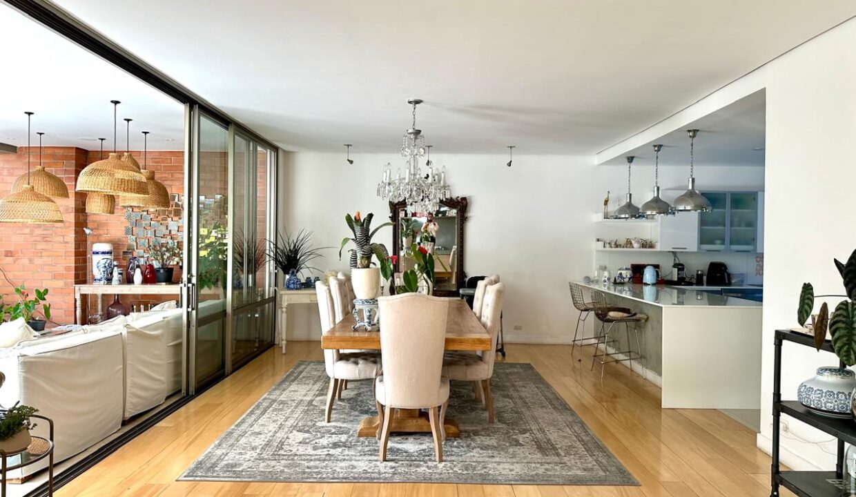 WhatsApp Image 2024-09-26 at 11.05.40 (3)