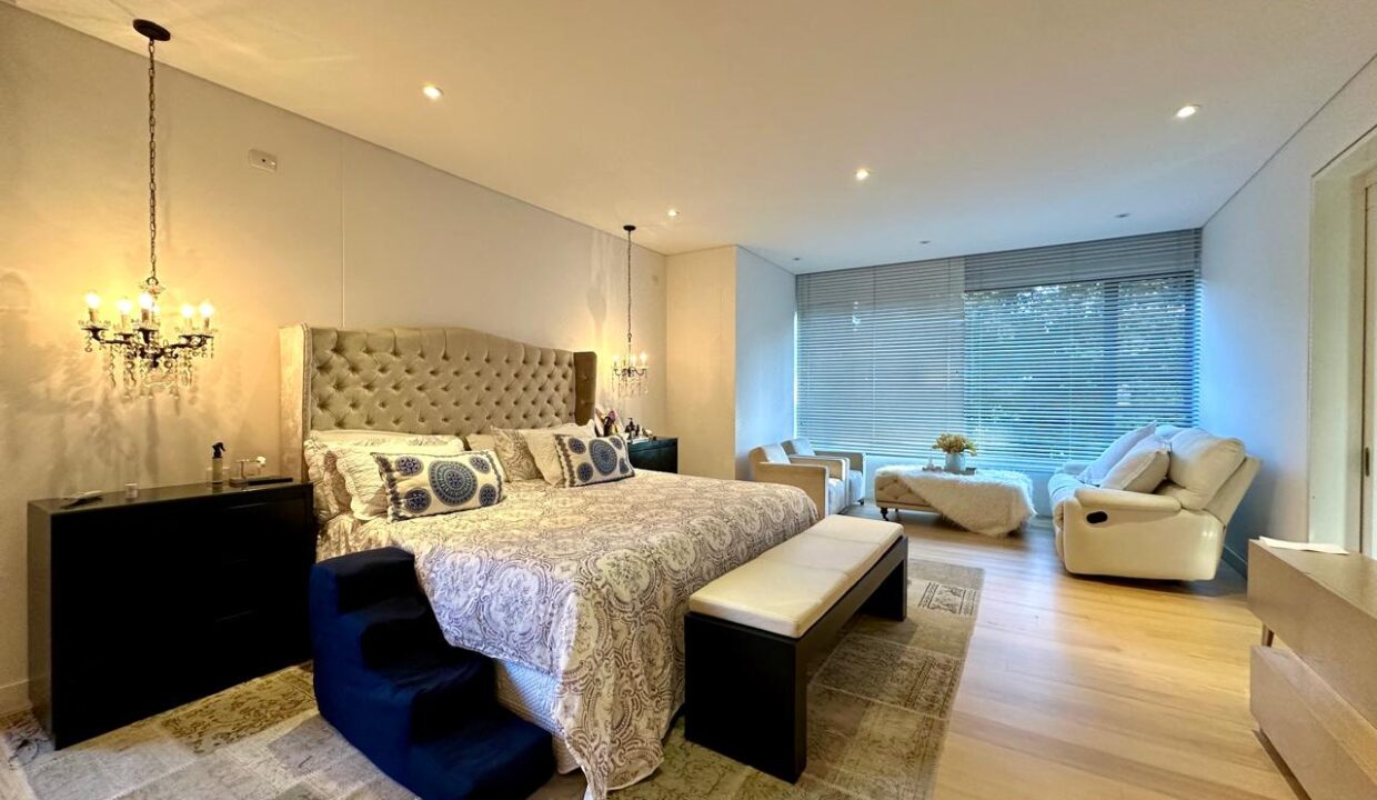 WhatsApp Image 2024-09-26 at 11.05.40 (7)