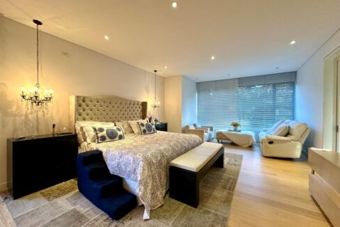 WhatsApp Image 2024-09-26 at 11.05.40 (7)