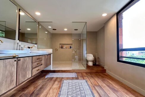 WhatsApp Image 2024-09-26 at 11.15.04 (2)