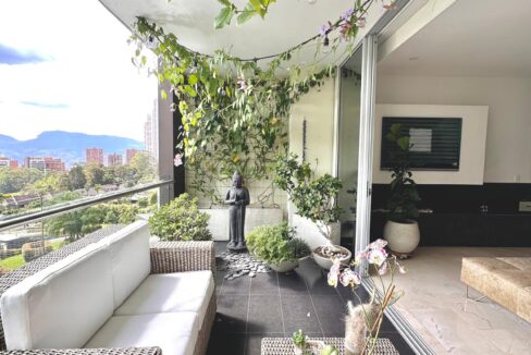 WhatsApp Image 2024-09-26 at 14.12.11 (1)