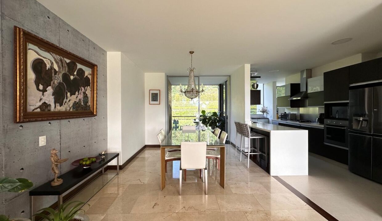 WhatsApp Image 2024-09-26 at 14.12.11