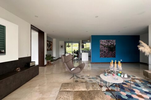 WhatsApp Image 2024-09-26 at 14.12.11 (4)