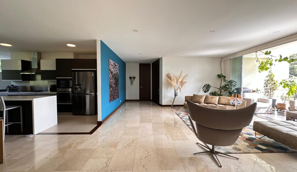 WhatsApp Image 2024-09-26 at 14.12.11 (9)