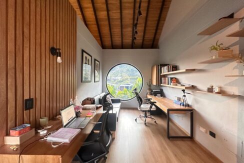 WhatsApp Image 2024-09-26 at 14.26.01 (2)