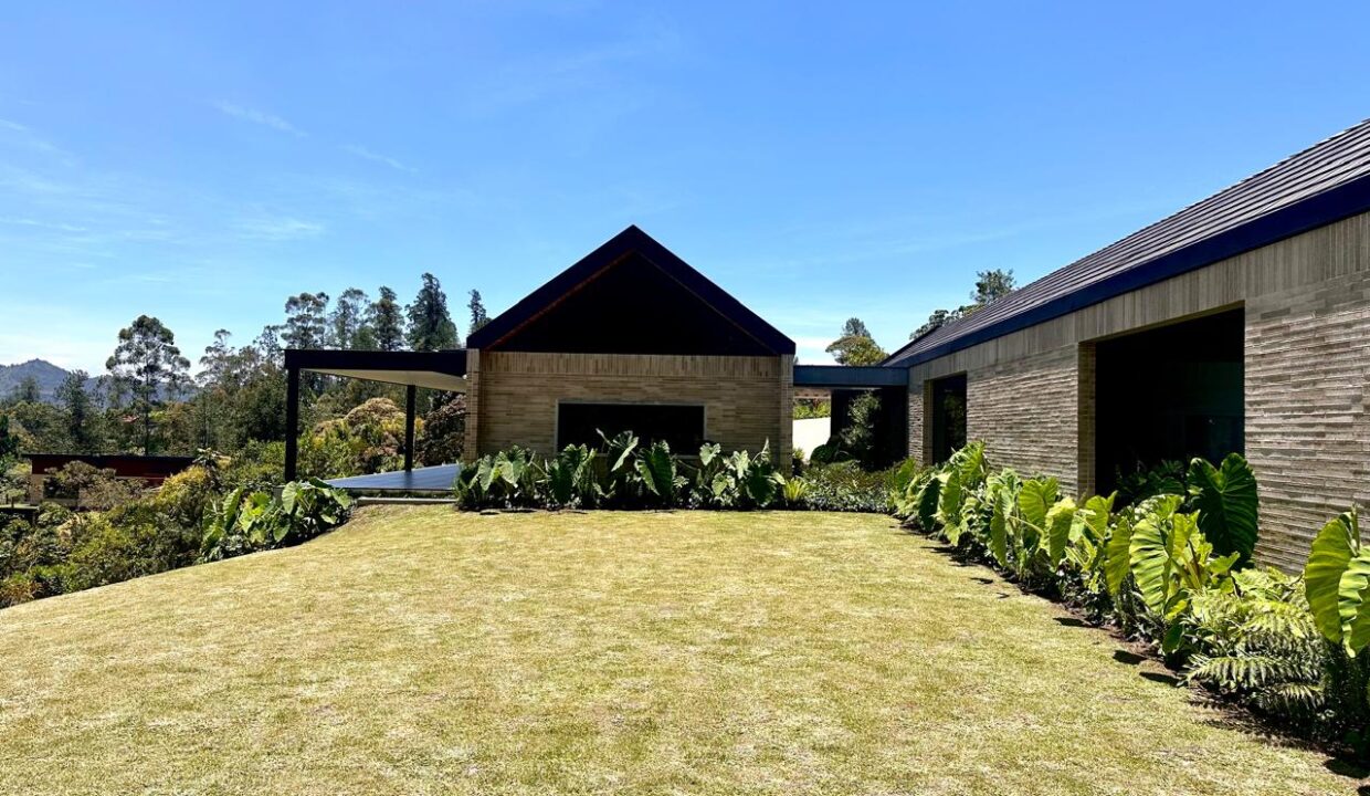 WhatsApp Image 2024-09-26 at 14.40.32