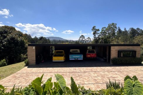 WhatsApp Image 2024-09-26 at 14.40.33 (6)