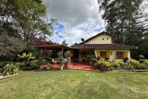 WhatsApp Image 2024-10-02 at 11.46.11