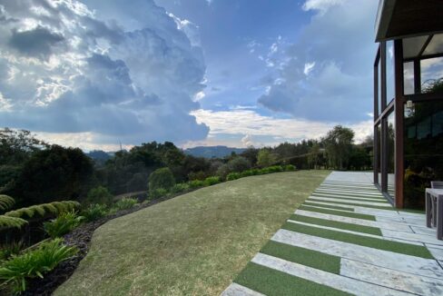 WhatsApp Image 2024-10-02 at 11.58.48 (6)