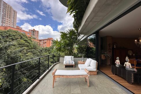 WhatsApp Image 2024-10-02 at 12.13.01 (2)