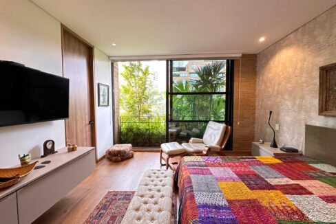 WhatsApp Image 2024-10-02 at 12.13.01