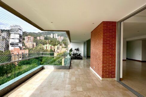 WhatsApp Image 2024-10-02 at 12.24.33 (3)