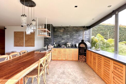 WhatsApp Image 2024-10-02 at 12.50.04 (1)