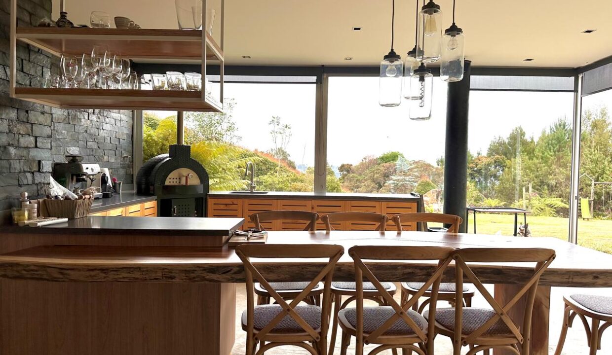 WhatsApp Image 2024-10-02 at 12.50.04 (3)