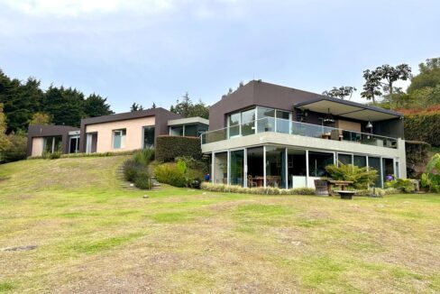 WhatsApp Image 2024-10-02 at 12.50.04