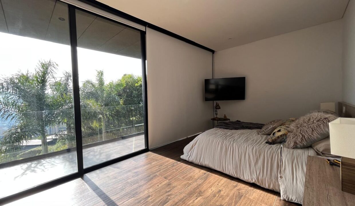 WhatsApp Image 2024-10-03 at 11.46.47 (11)