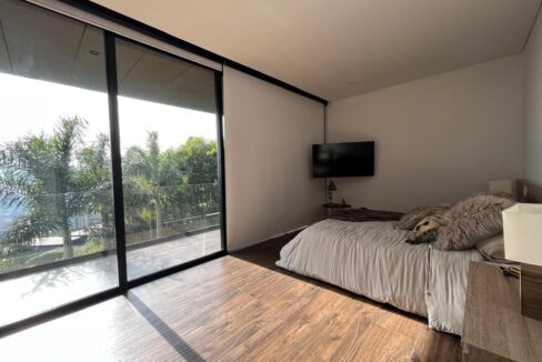 WhatsApp Image 2024-10-03 at 11.46.47 (11)