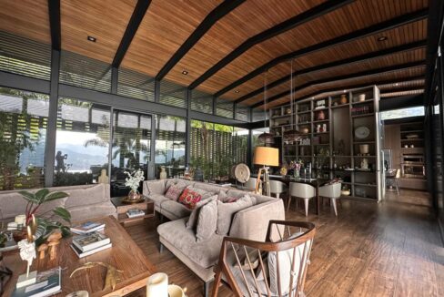 WhatsApp Image 2024-10-03 at 11.46.47 (7)