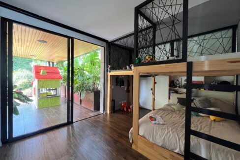 WhatsApp Image 2024-10-03 at 11.46.47 (9)