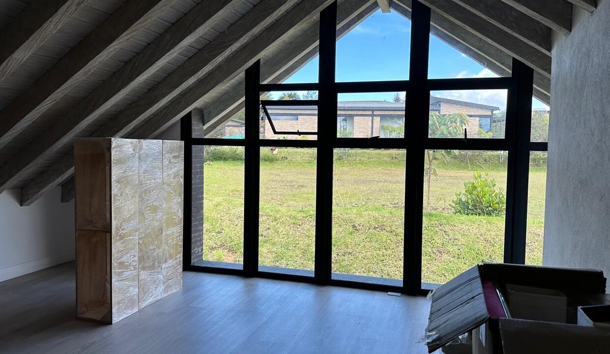 WhatsApp Image 2024-10-03 at 12.17.29 (3)