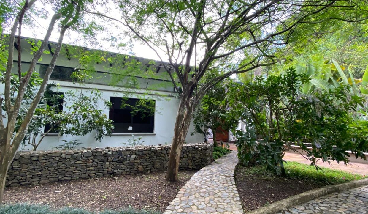 WhatsApp Image 2024-10-03 at 13.22.07