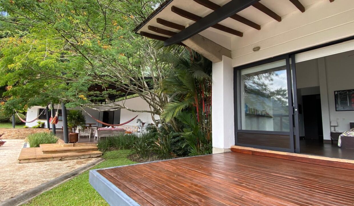 WhatsApp Image 2024-10-03 at 13.22.07 (8)