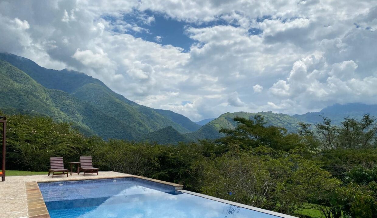 WhatsApp Image 2024-10-03 at 13.22.08 (3)