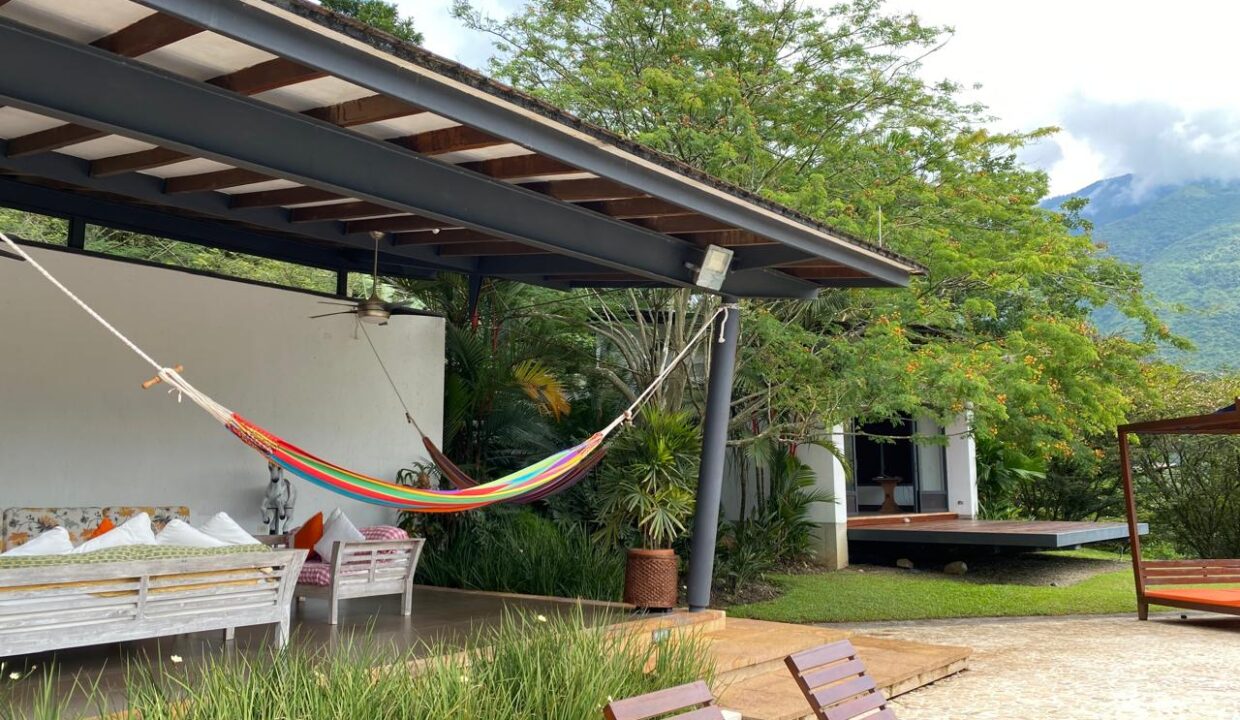 WhatsApp Image 2024-10-03 at 13.22.08 (4)