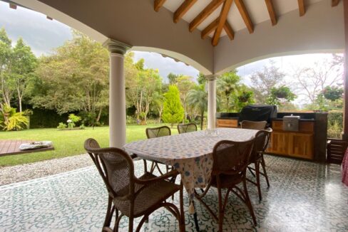 WhatsApp Image 2024-10-03 at 13.59.21 (10)