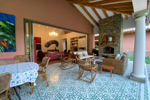 WhatsApp Image 2024-10-03 at 13.59.21 (14)