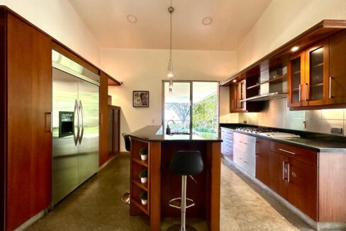 WhatsApp Image 2024-10-16 at 11.03.38 (6)