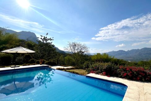 WhatsApp Image 2024-10-16 at 11.54.06