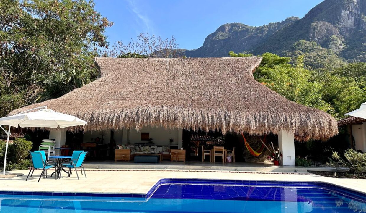 WhatsApp Image 2024-10-16 at 11.54.09 (4)