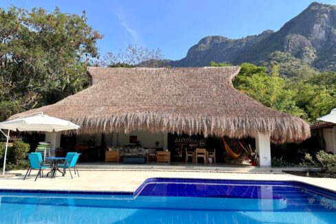 WhatsApp Image 2024-10-16 at 11.54.09 (4)