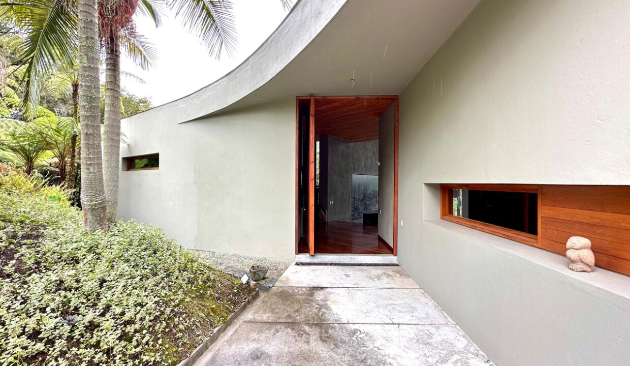 WhatsApp Image 2024-10-16 at 12.12.26 (7)