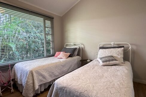 WhatsApp Image 2024-10-17 at 09.42.43 (2)